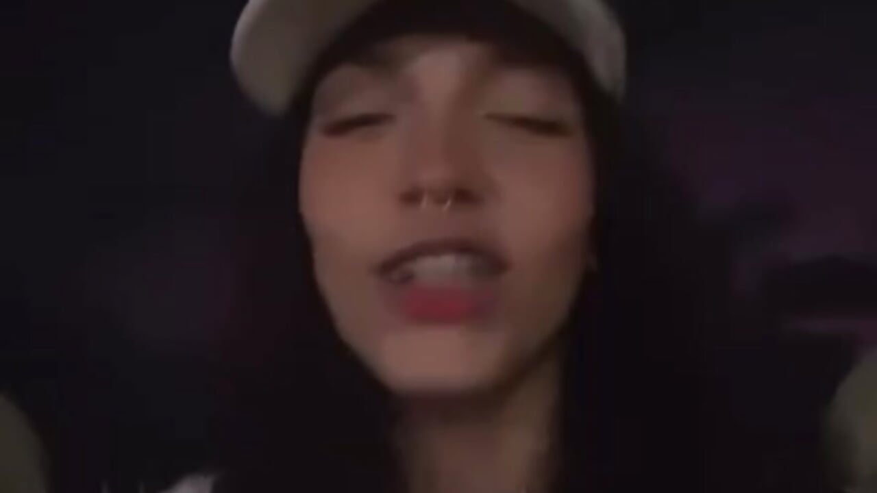 Camii❤️🫶🏻 - video by Camii_hot24_ cam model