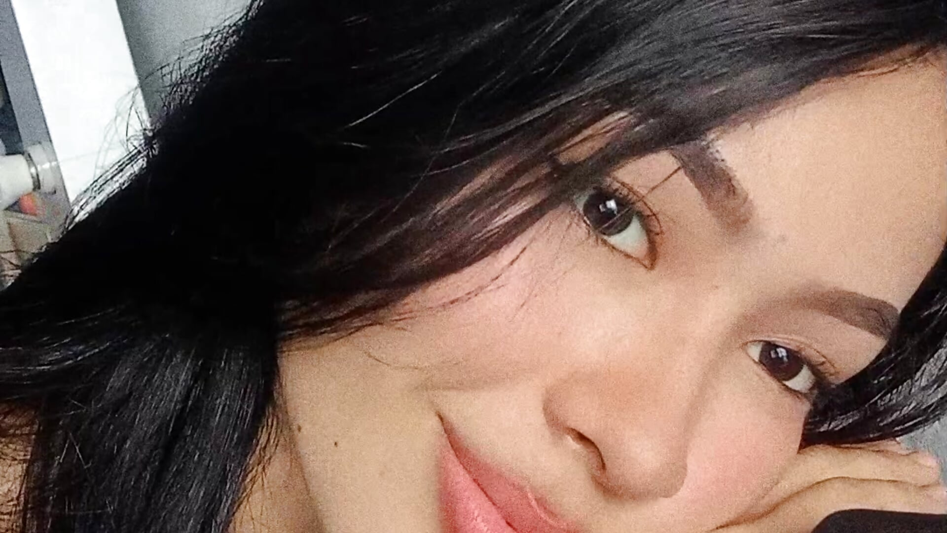 One kiss - video của người mẫu cam Sophie_sweett19