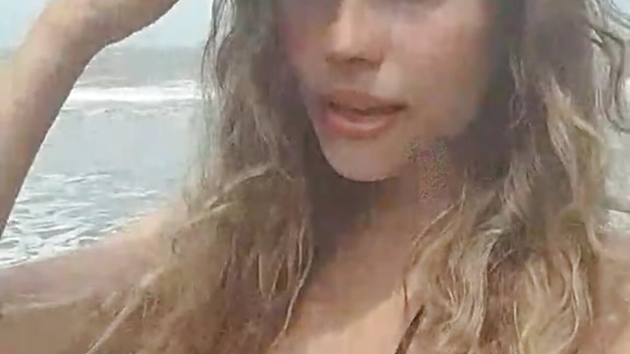 9fd6ec5c45c99dc575595b60d814118c - відео від вебкаммоделі ValeriaLacrozee