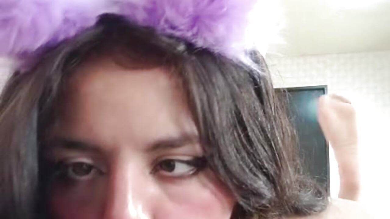 Fill me with saliva and pleasure 🔥 - video by ivannabellini cam model