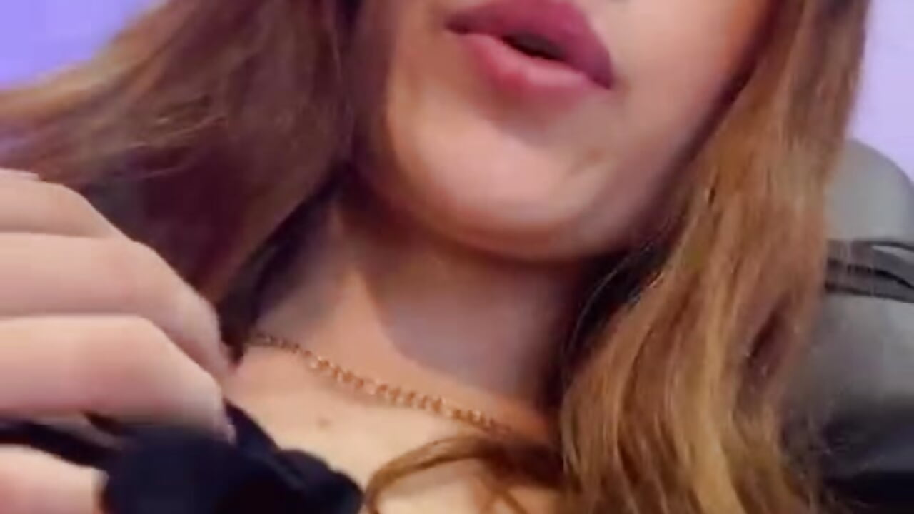 sexy girl 😈🔥 - video by sofiarouge cam model