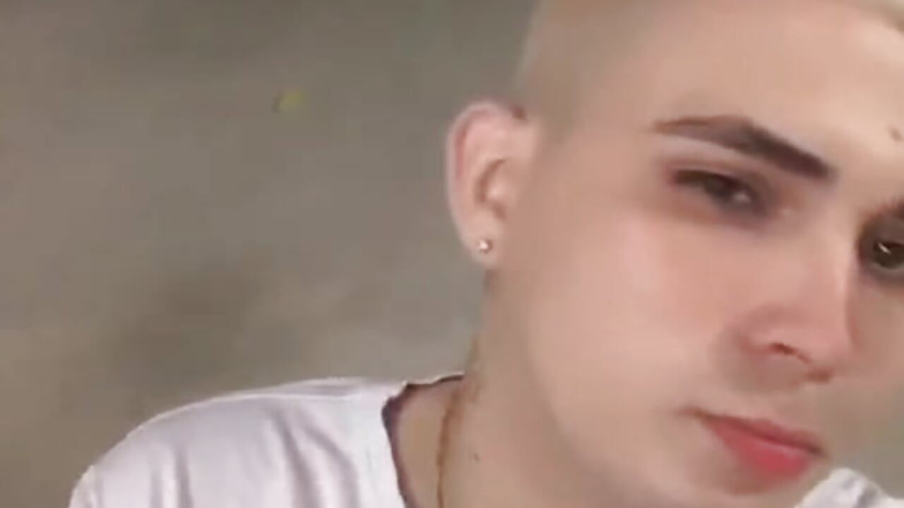 de0cc65f-8f7b-4382-9b9e-c42ad9a70ade - video by angelitopez cam model