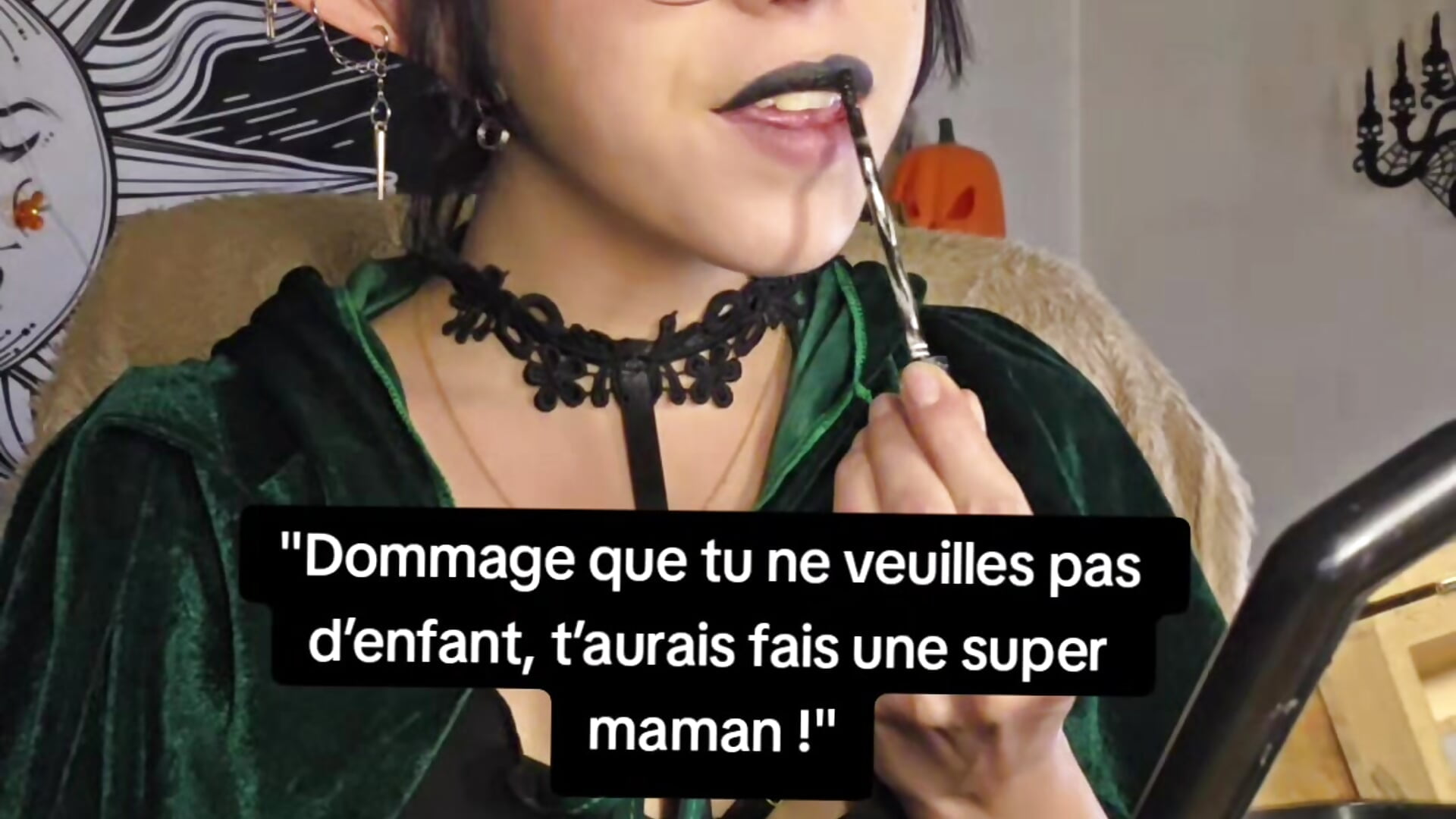 Deso pas deso hein - video by LisandreLaVenale cam model