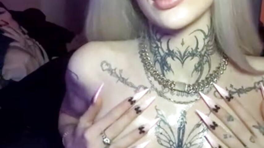New blowjob and oil boobs Video 🤪💦