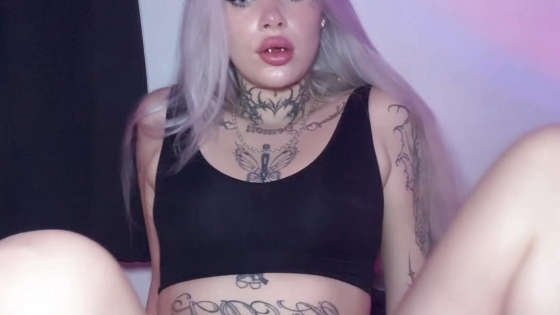 Pussy Flash ✨ - video by Julamayana cam model