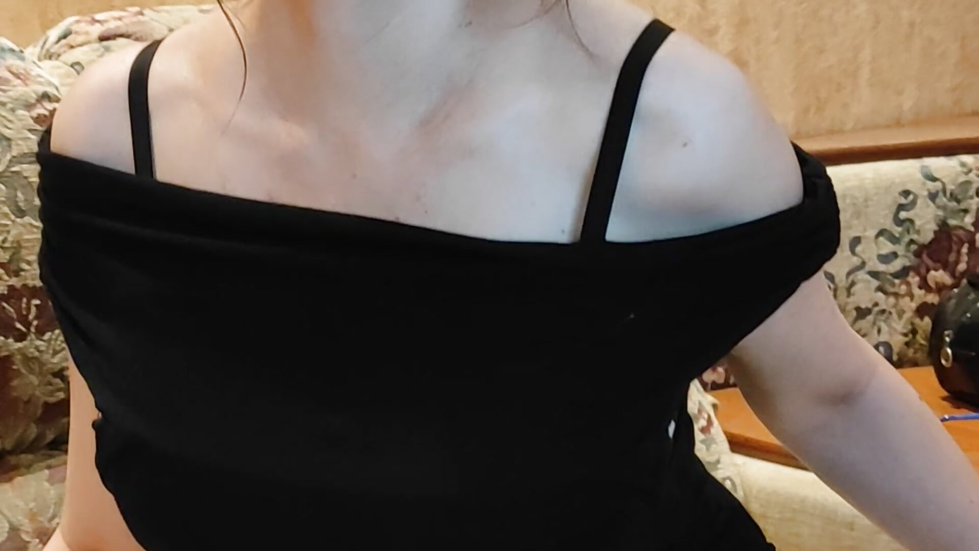 VID_20240624_102154 - video by Julianna6532 cam model