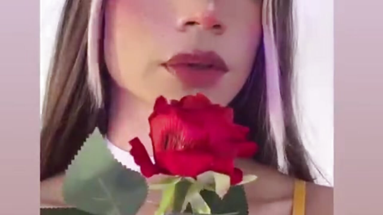 BEUTYFULL PRONCES HERE READY TO PLAY - video van saskia_secret cam-model