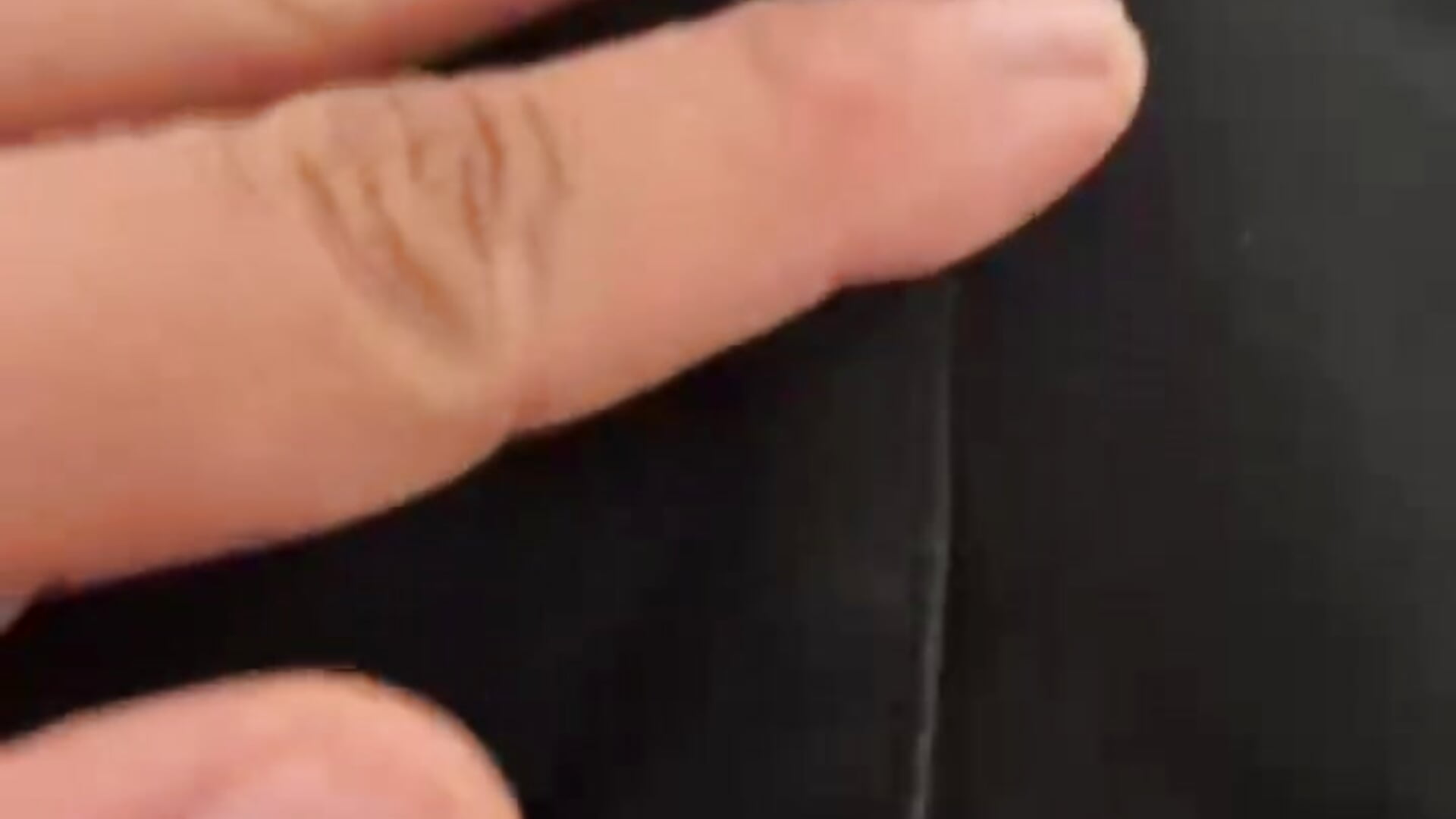 trim,F42F898C-BE8B-4378-ADD9-F6EBCC379959 - video của người mẫu cam GoldLoge