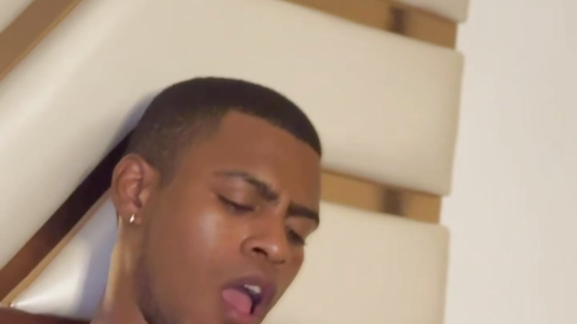 VID_20240326_082513_428,mp4 - MAXIMO_JHONS 캠 모델의 동영상