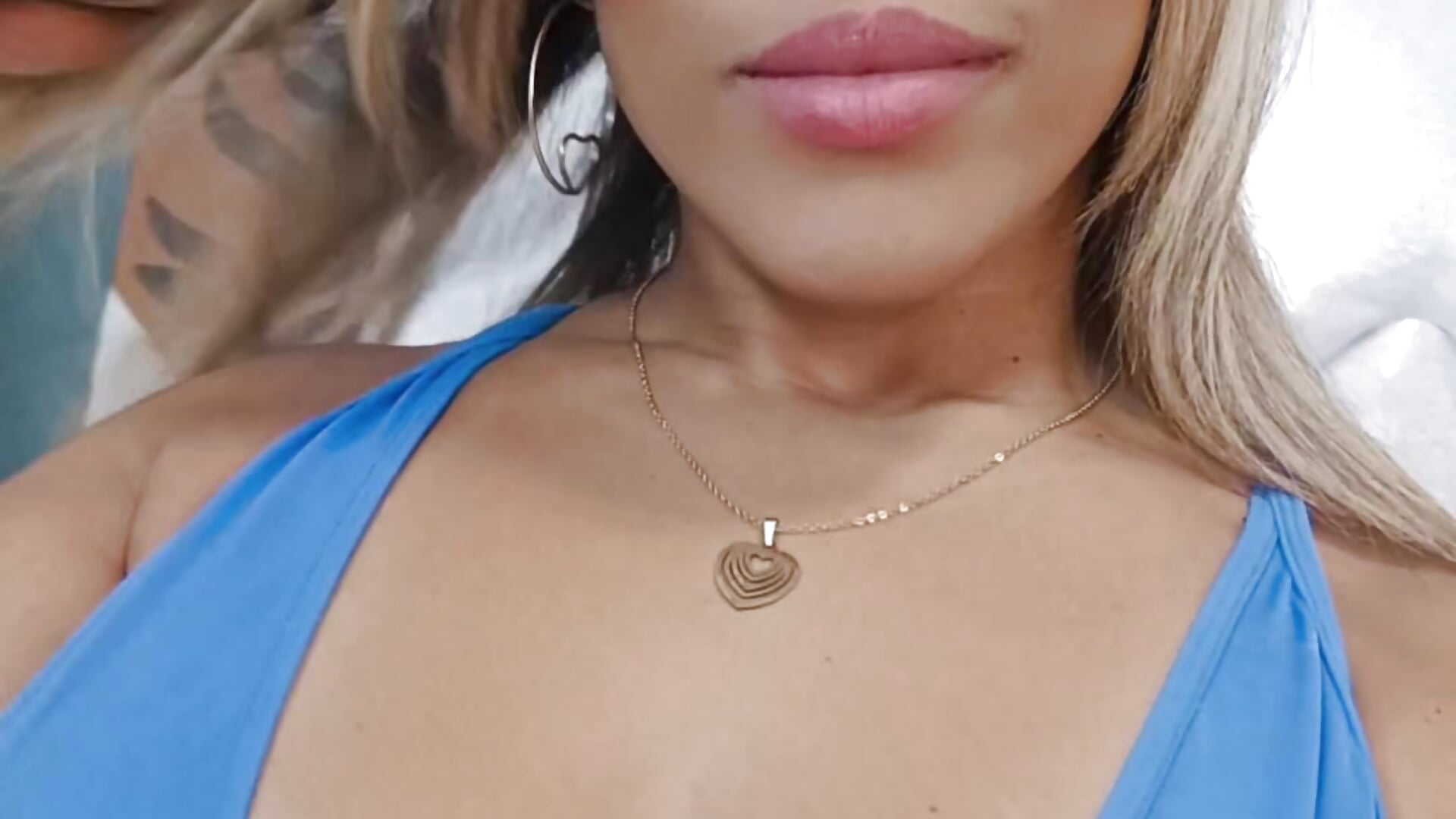 💎💙 - vídeo de Lana-Gross modelo de câmara