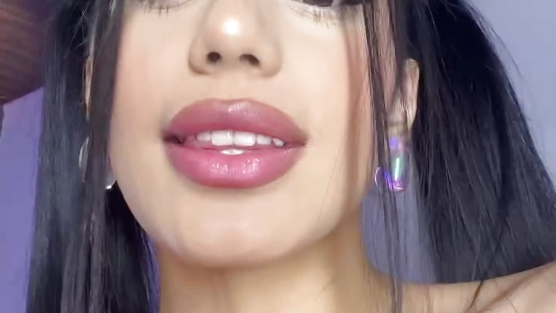 my breasts in your face! – video af JulietaCheerr cam-model