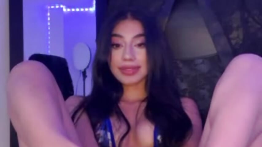 How I would love to have your cock between my feet!! - vídeo de JulietaCheerr modelo de câmara