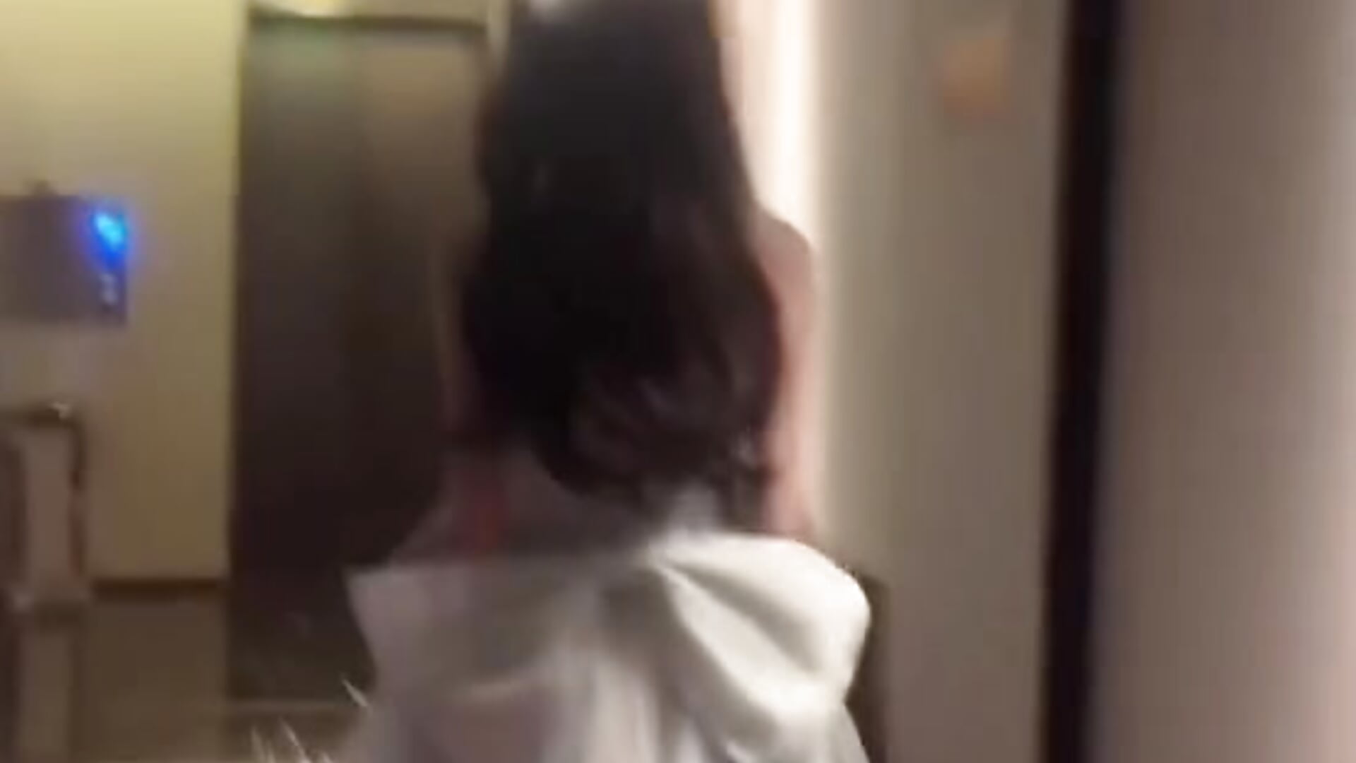 迪士尼在逃公主 - วิดีโอโดย 92youyou โมเดลแคม