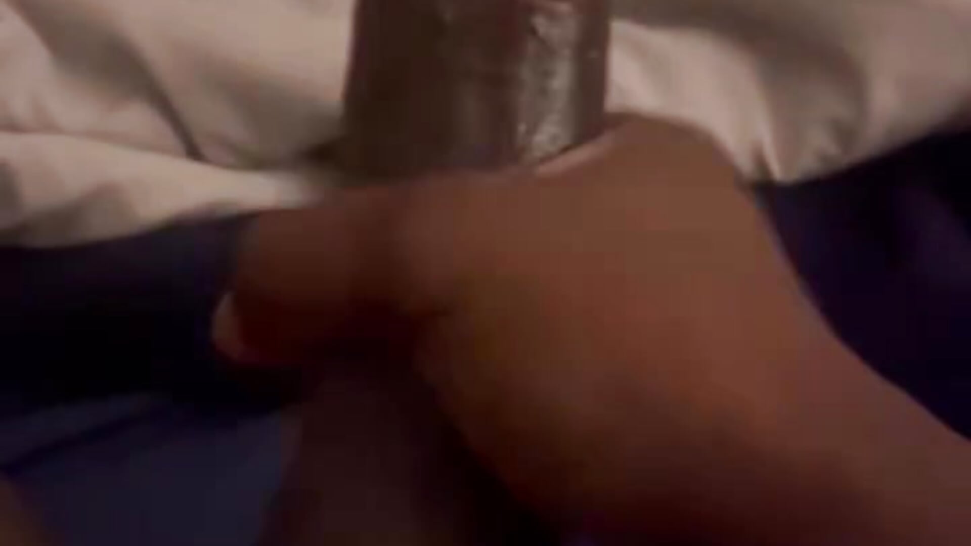 trim,F01DB66D-4C95-406D-9ACC-650A7E19A85B - video by Remyblackhood cam model