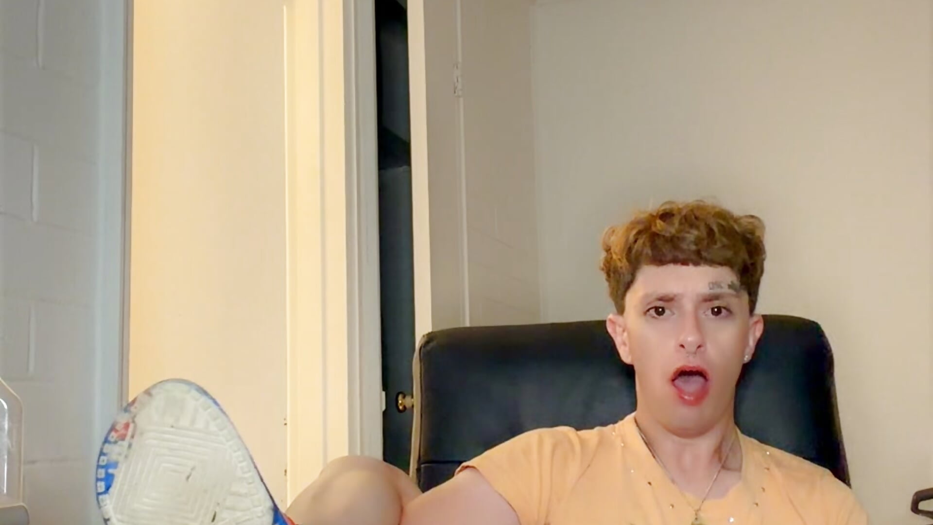 Twink Self-Fuck Part 2 - סרטון של twentywithafelonyy, דוגמן/ית מצלמה