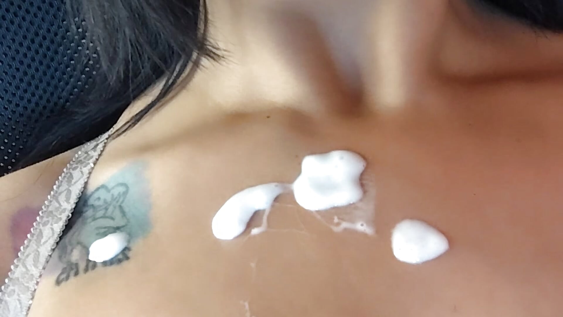 🫦 - video by emily_leinner cam model