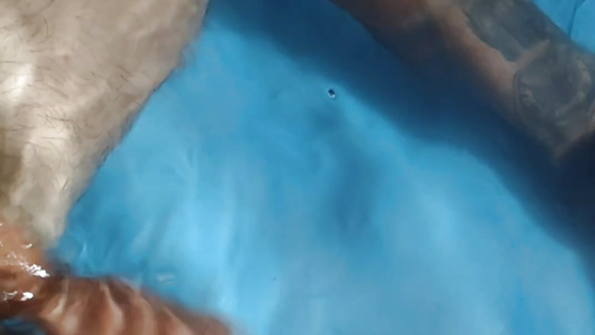 1000035605 – video od webkamerové modelky tonyessy09