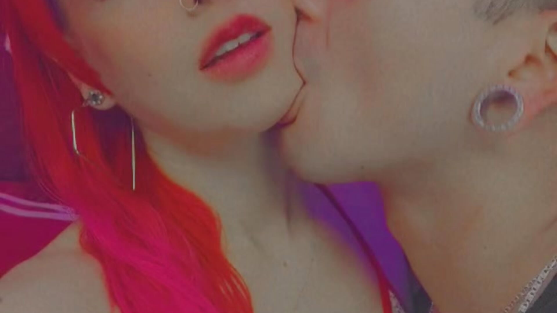 💋🔥💋Kisses hot 💋🔥💋 - video của người mẫu cam AmorMortal