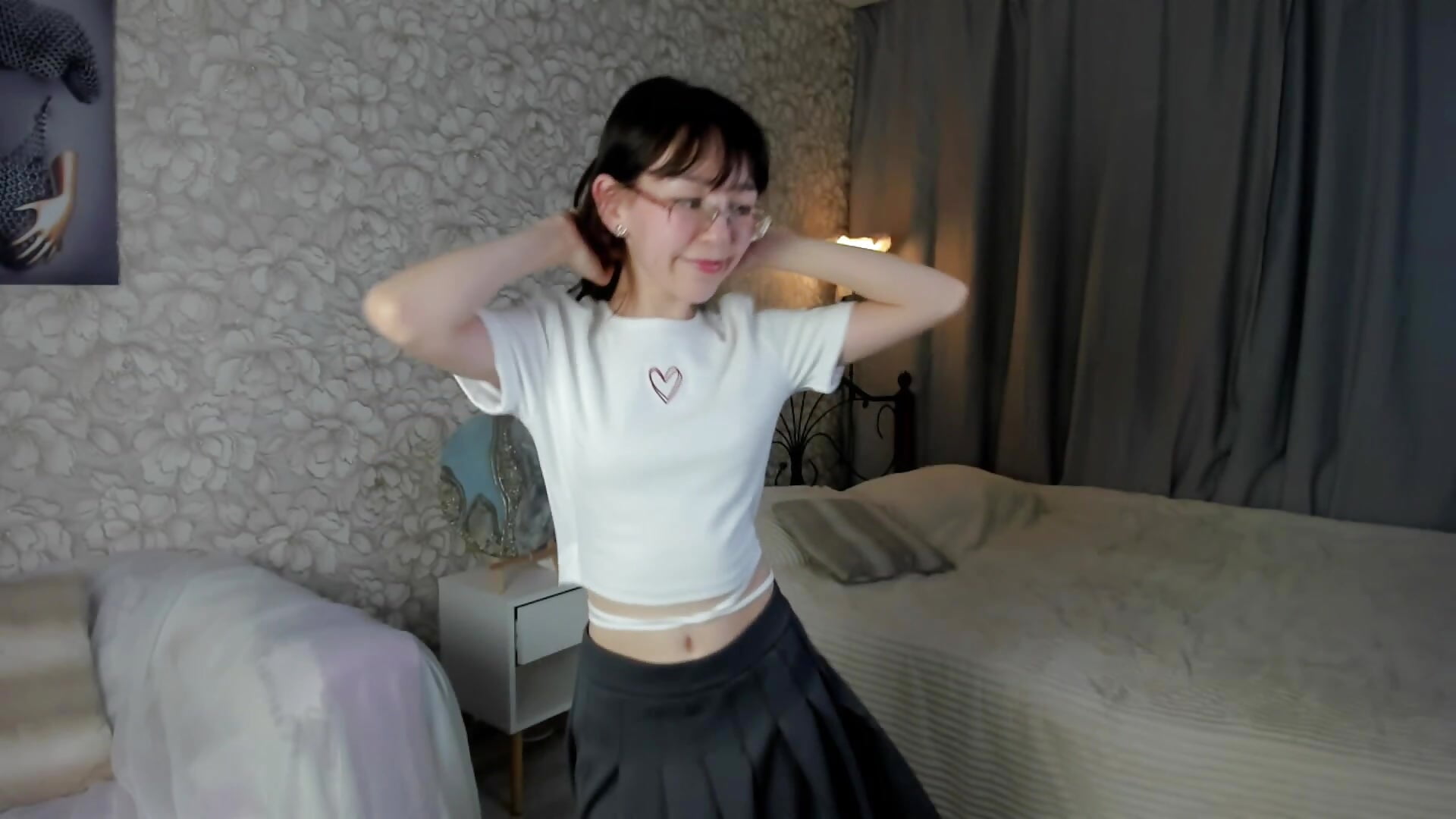 Let's dance with me