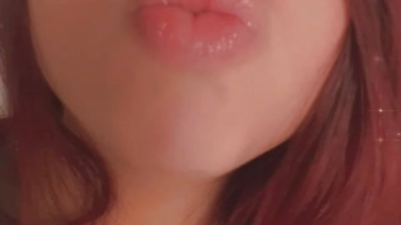 Kiss♥ - 視頻由 melody4 主播提供