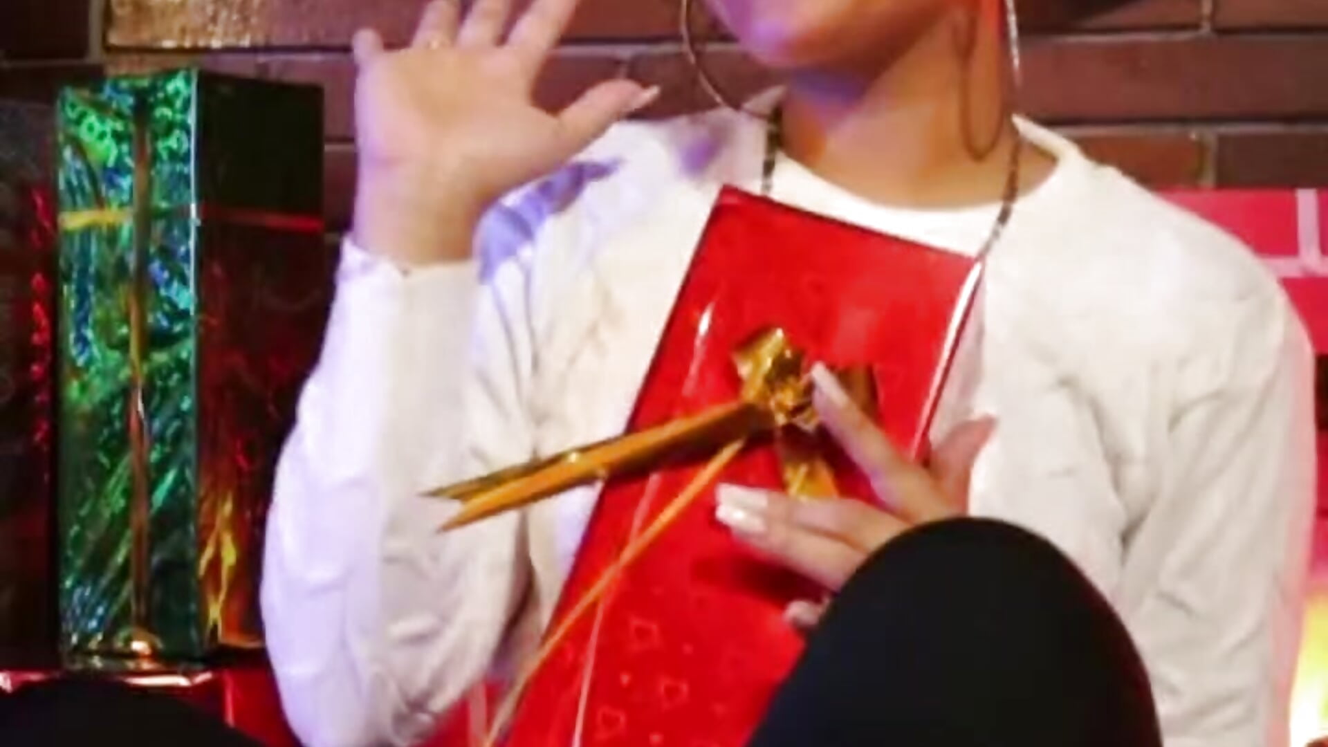 merry christmas - video by natty_romanof_18 cam model