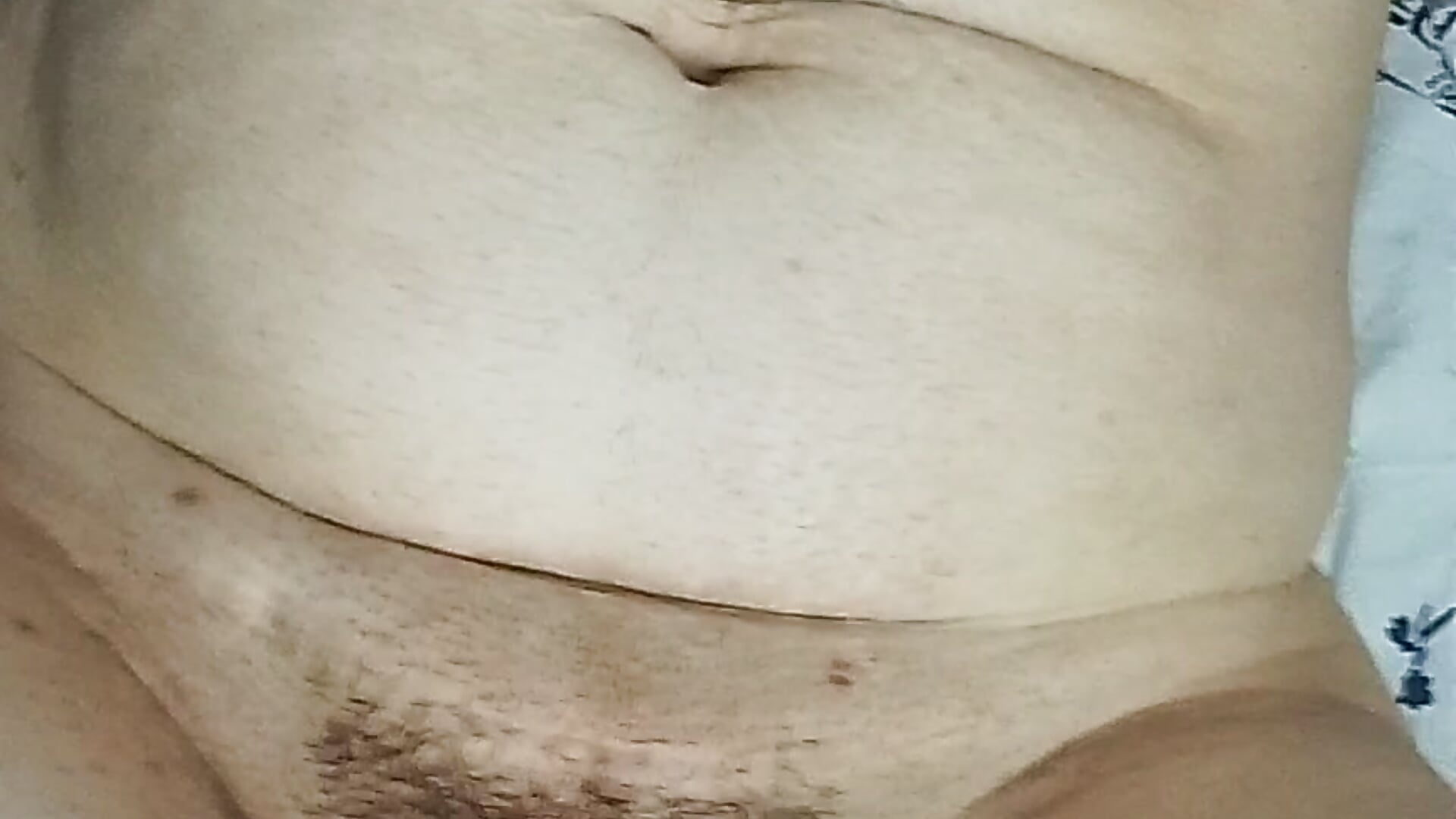 Bucetão peludo para homens punheteiros - فيديو من Stelafrancini موديل الكام