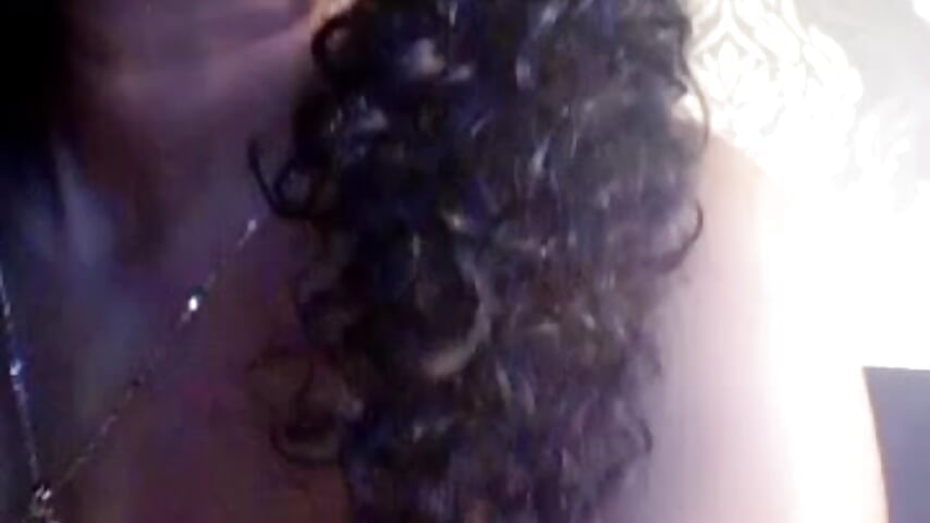 Taste my skin on my strip show!! - Sofiacowperx 캠 모델의 동영상