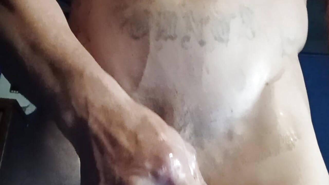 big hard throbbing cock - video by bigraski1976 cam model