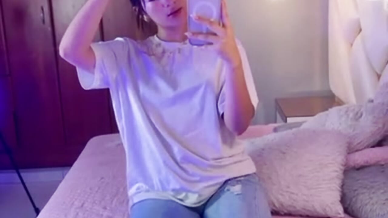 🔥💧 - vídeo de la modelo de cam Sophia_Lemos