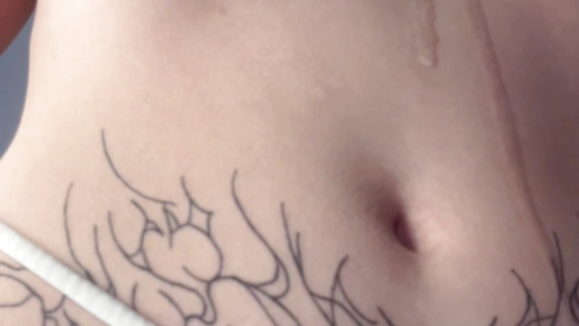 Aesthetic My show with oil 🫶 - video oleh model kamera elfinvibes