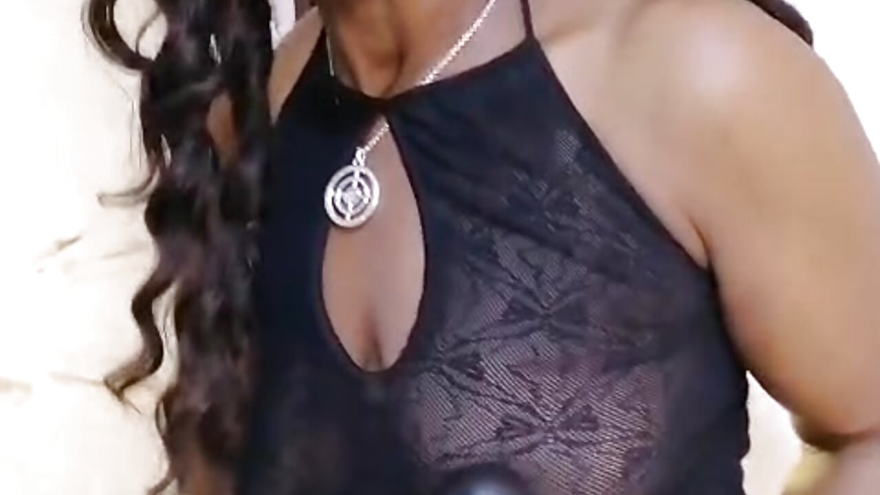 my domy ! - video by lola_hornei cam model