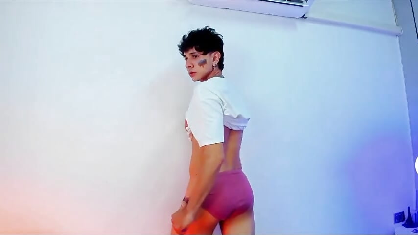 Sexy dance - video by Daniel_Harris_ cam model