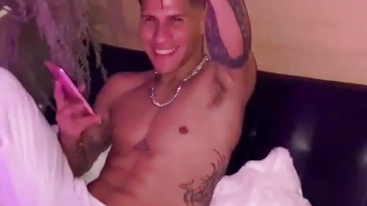 Adrian - video by nakedfoam1 cam model