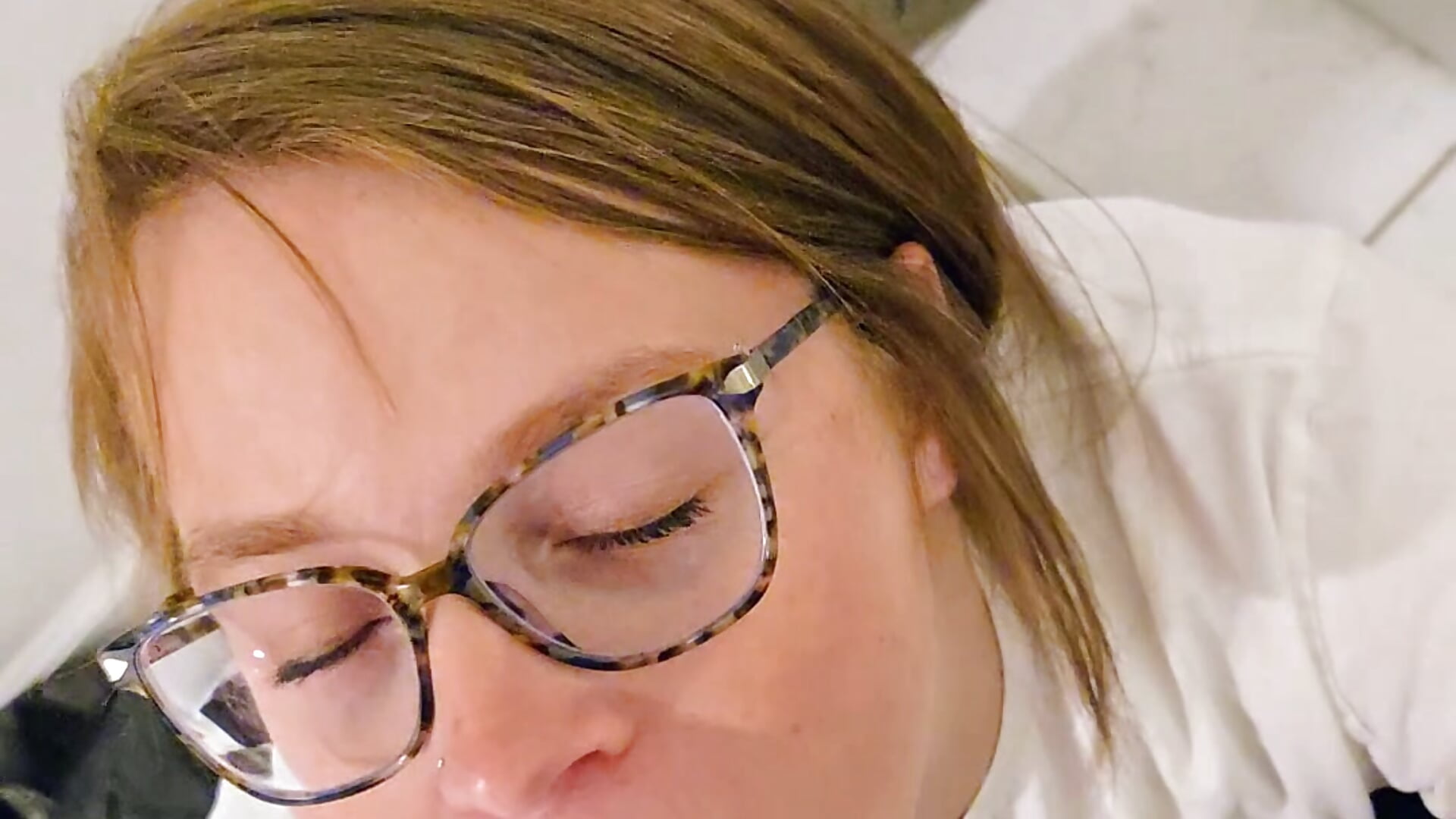 Head Game 🔥 – видео вебкам-модели AttentionSluts