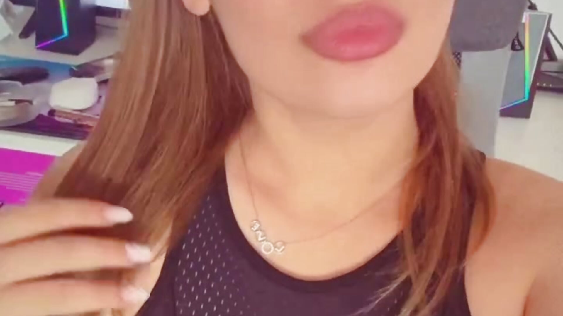 kisss you alll