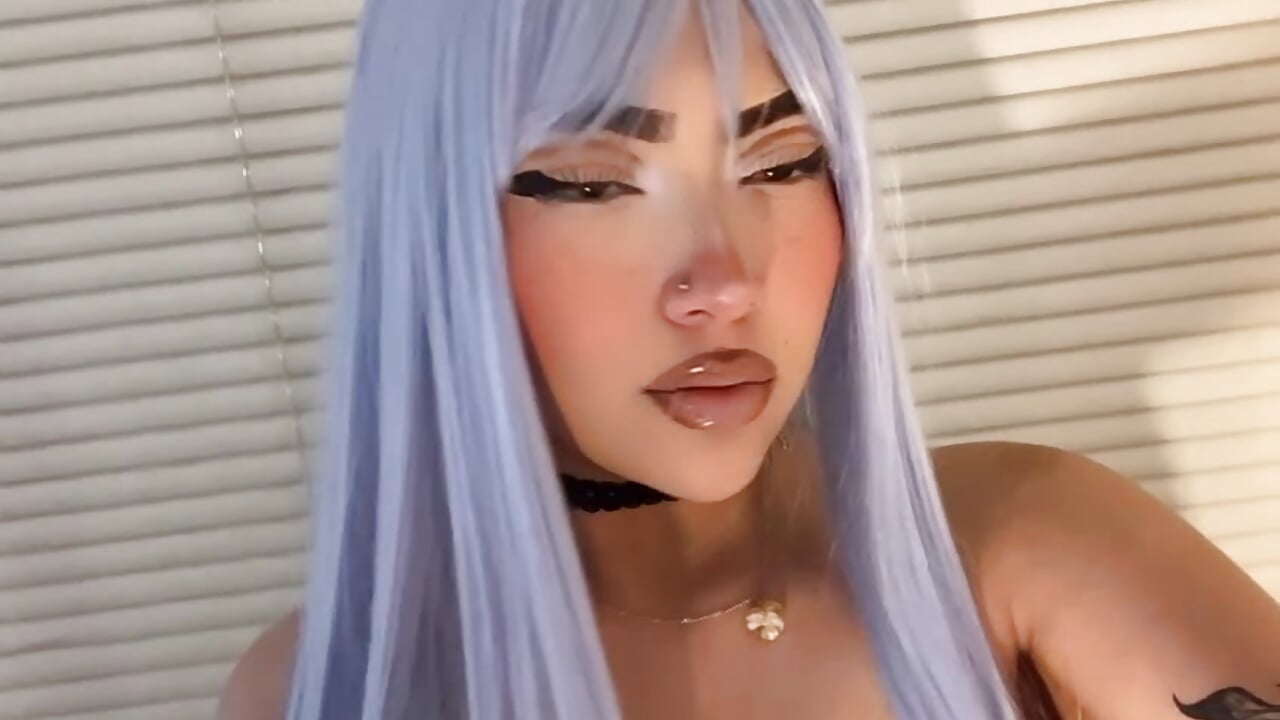 Welcome babe♥ - video by Mia_Rinn cam model