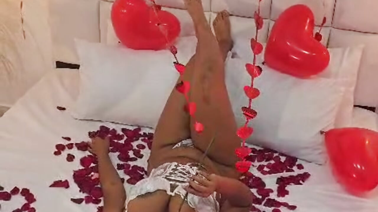 your sexy girl - video by Brianna_bigboobs cam model