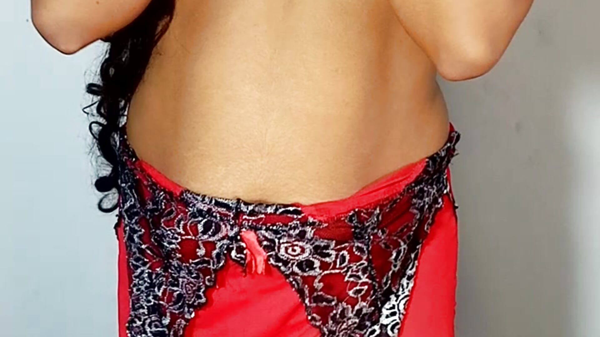 Tease my boobs - Video von Yourdikshi Cam-Model