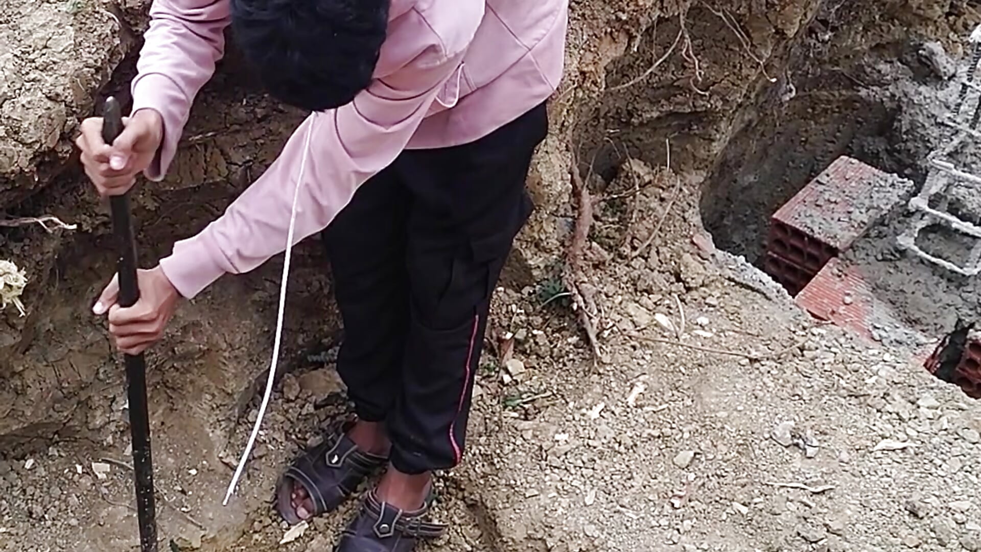 Working with God's hand and with your support To improve my quality of life in my home - video by Juan_Hotcaliemte cam model