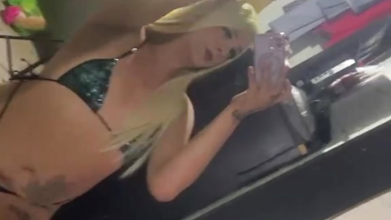 Tu Rubia Sexy – video od webkamerové modelky eloisaath