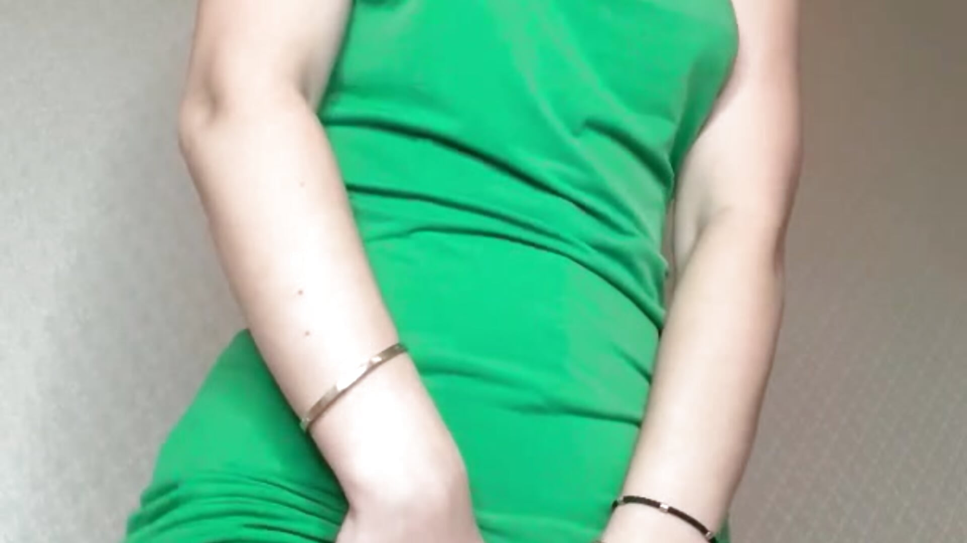 Follow me so you don’t miss my shows — filmik CatVibe, modela(-lki) na kamerkach