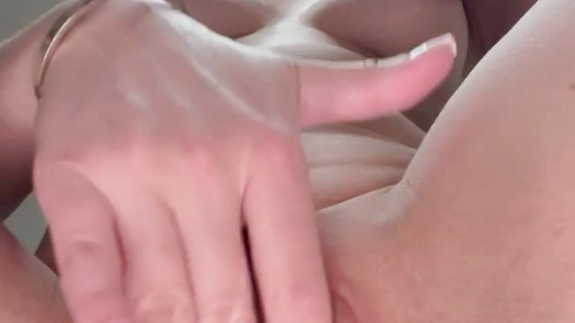 You watch me undress and please myself - video by CatVibe cam model