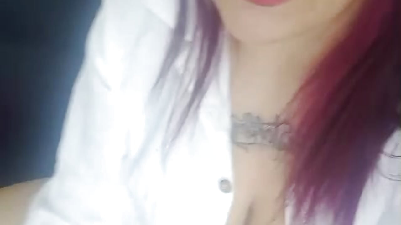 I invite you to my room, it is a pleasure to share