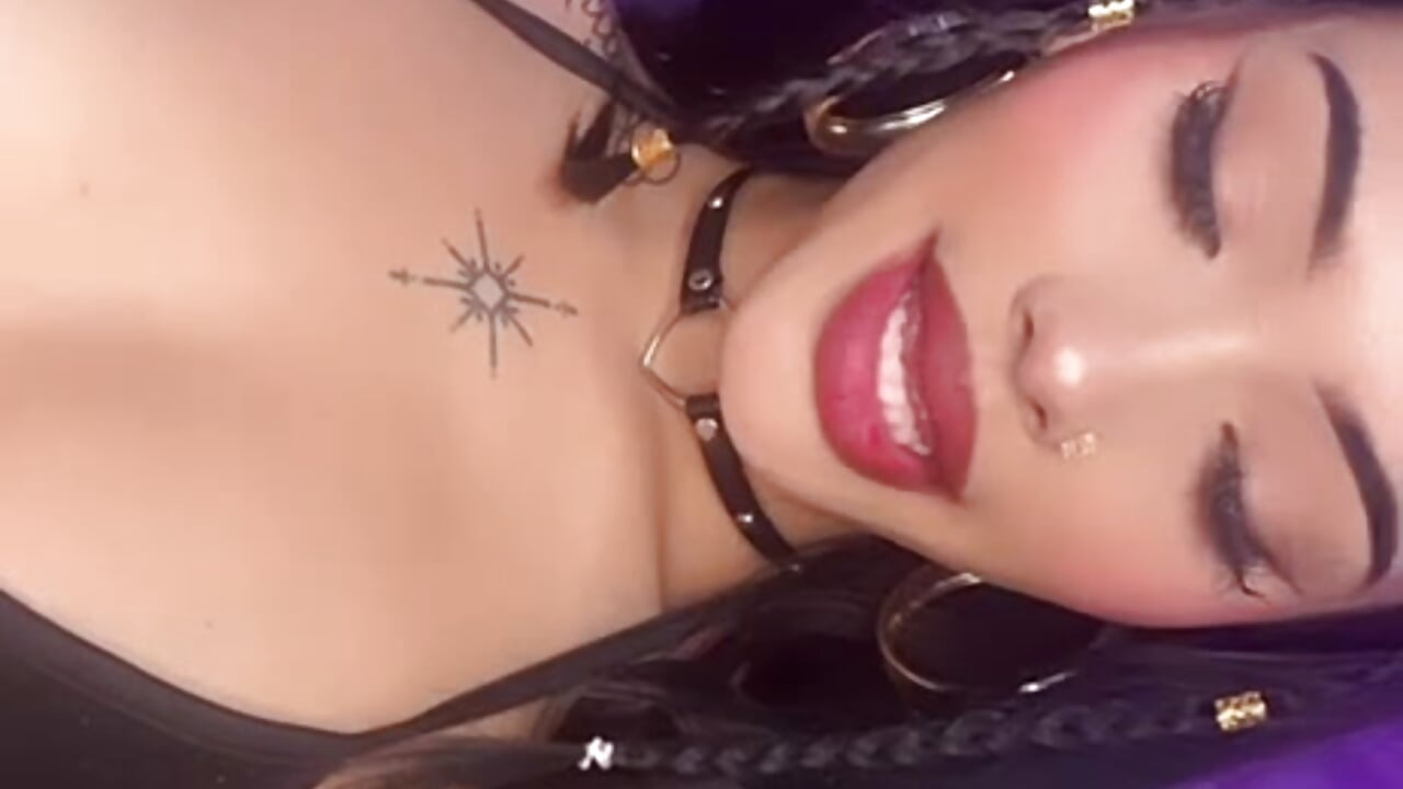 ♥♥♥ - video by Giovanna_oliveira cam model