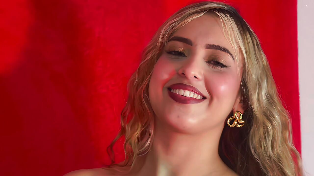 love valentine - video by Isabella_Foxx_ cam model