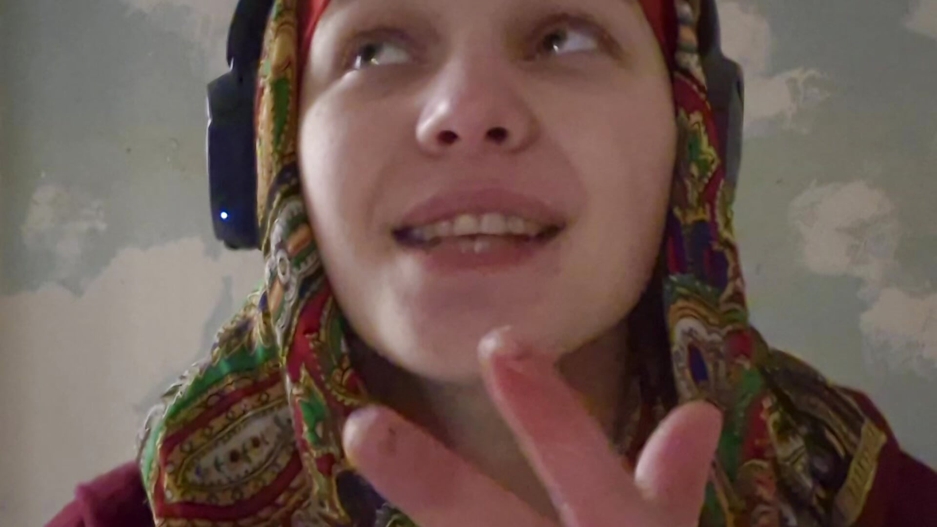 Good morning 🙏 🌄  🇺🇦 ❤️‍🔥🔱💃 – video od webkamerové modelky fading_siren