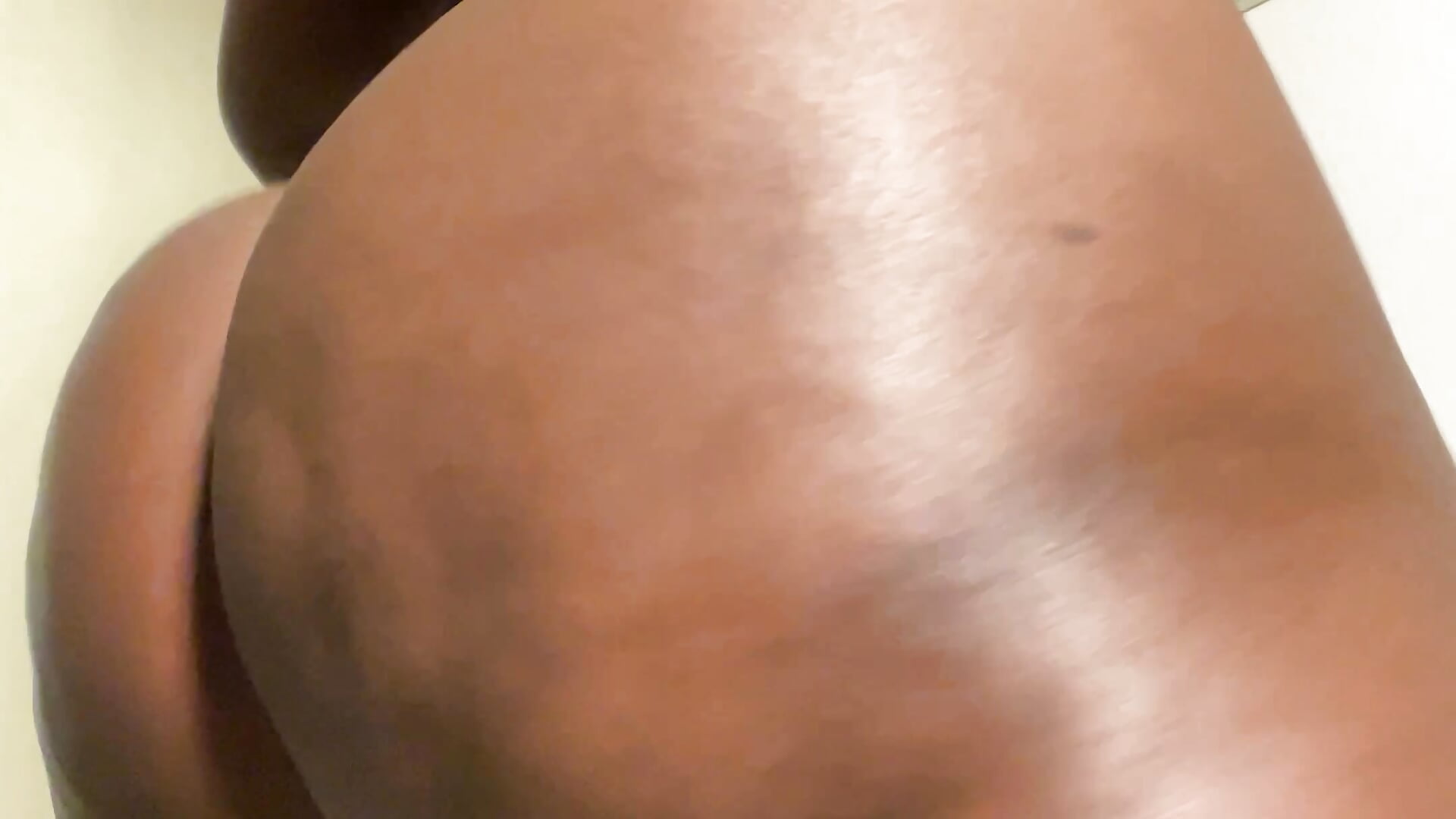 This how I look like from behind 😜🥰😜🥰 – video od webkamerové modelky THESTALLIONBARBIEDOLL