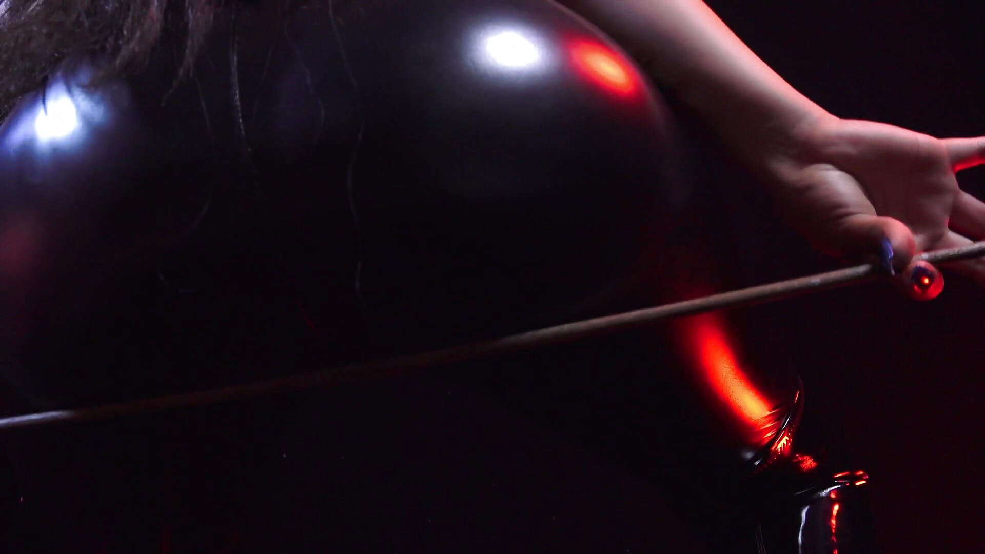 Are you ready for your Queen? – video od webkamerové modelky MeliizaQueen