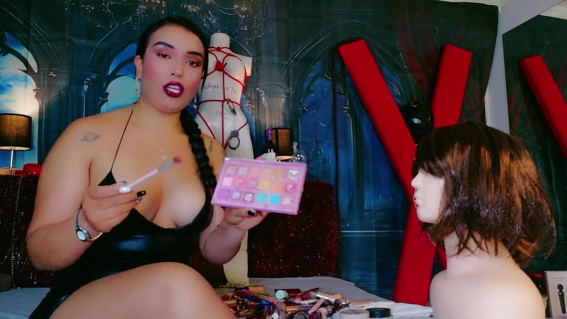 Making up a little bitch - video oleh model kamera MeliizaQueen