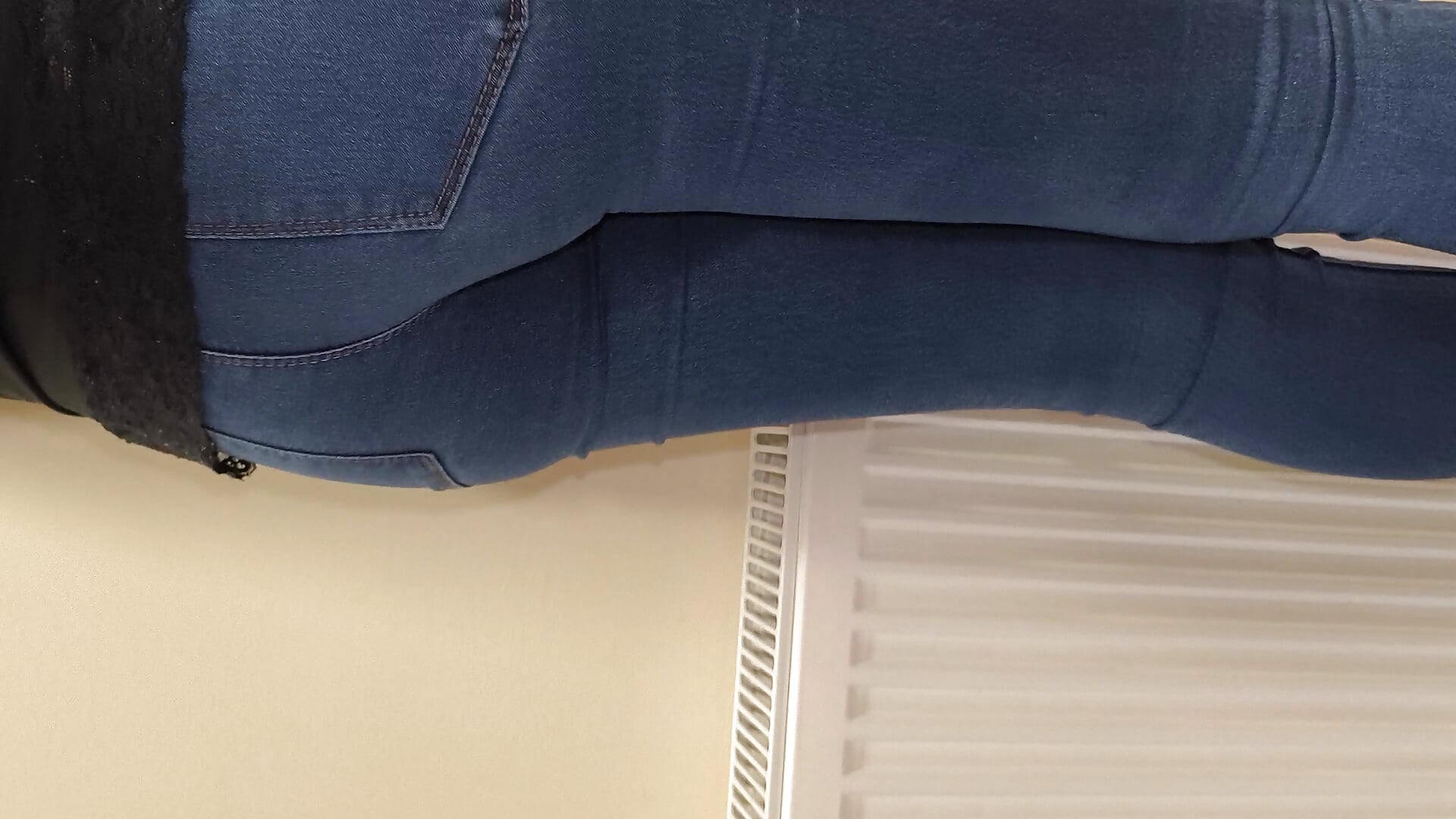 9734 - video by Petra850 cam model